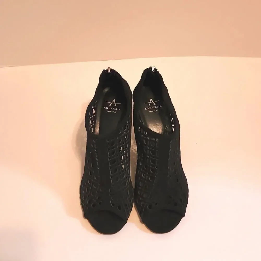 Aquatalia Shelly Sandal Black Suede Laser Cut Back‎ Zipper Wedge Open Toe Size 7